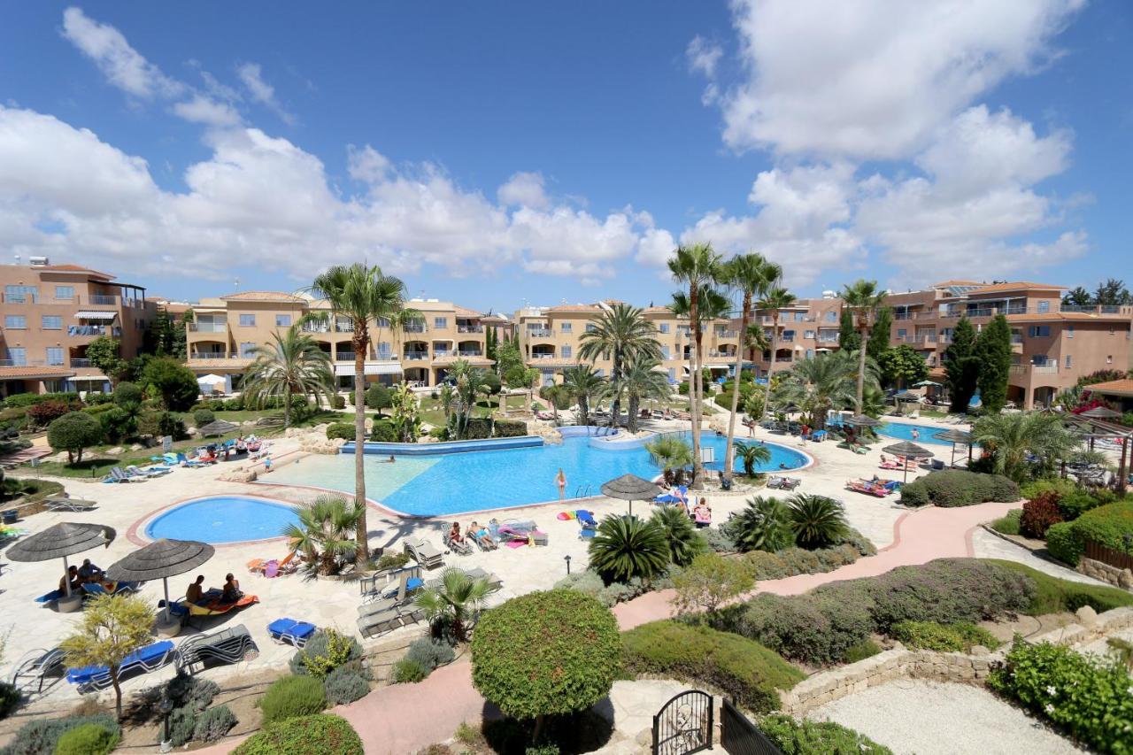 Victor Apartment Paphos Ngoại thất bức ảnh