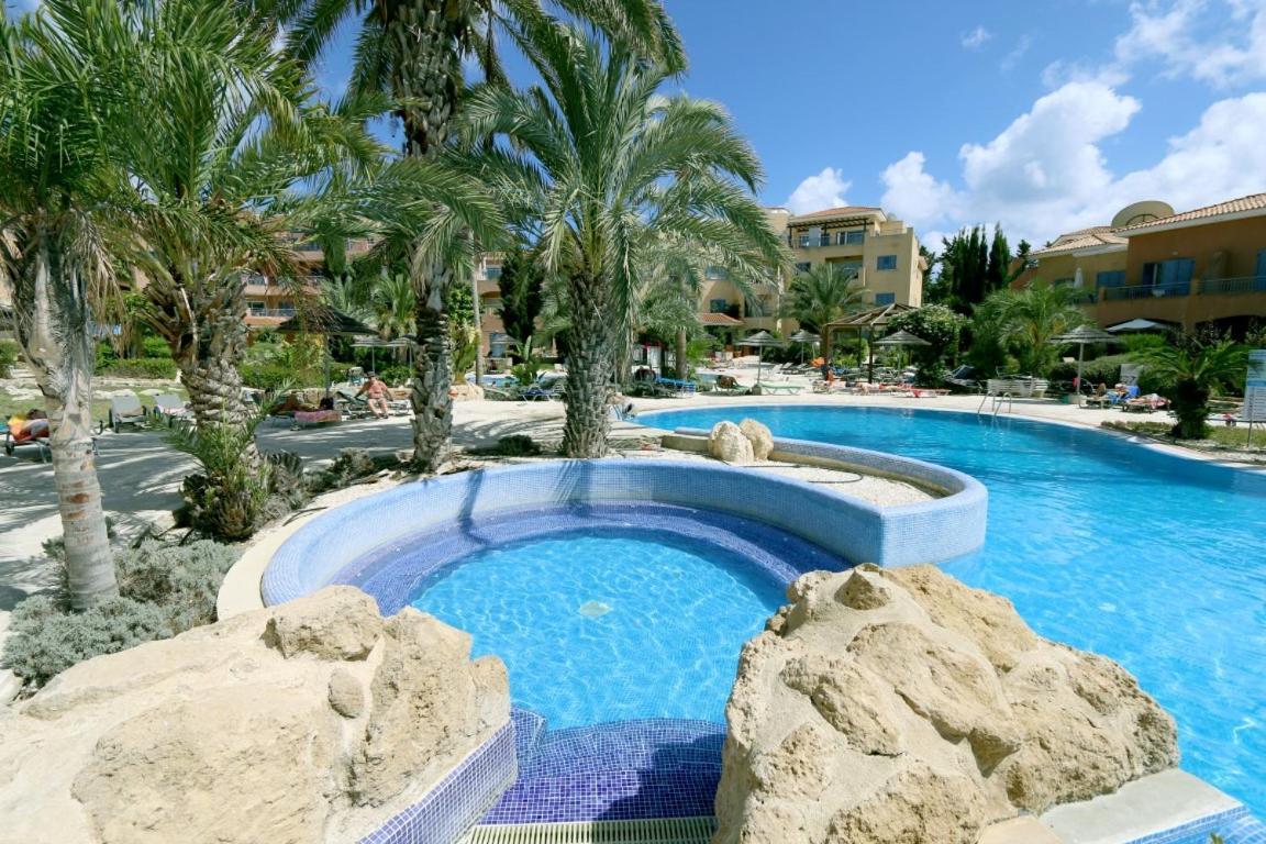 Victor Apartment Paphos Ngoại thất bức ảnh